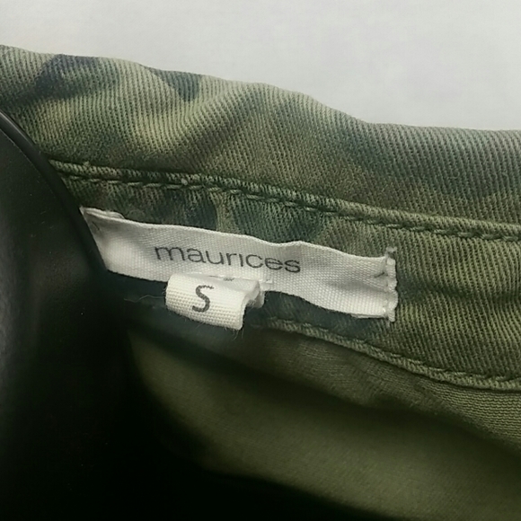 Green floral denim jacket size small - Picture 6 of 8